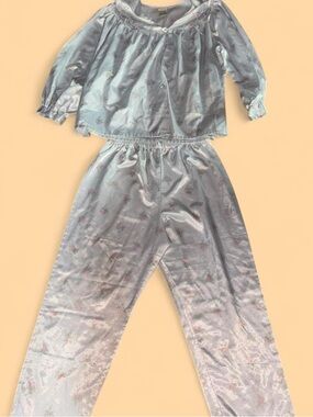 Aria Pale Blue Floral Two-Piece Pajama Set
